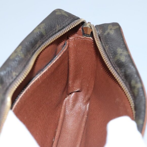 LOUIS VUITTON Monogram Compiegne 23 Clutch Bag - Picture 12 of 16